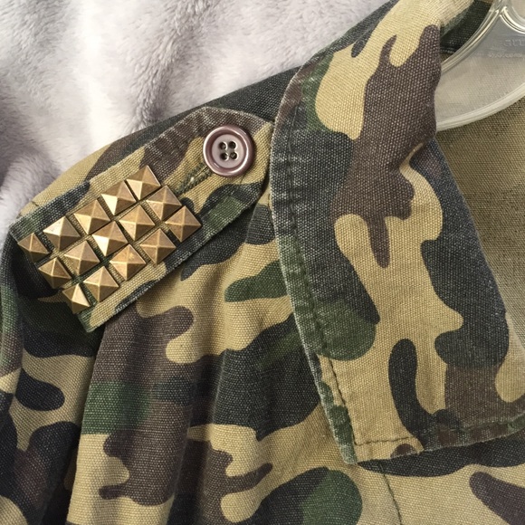 Camo studded jacket - Picture 2 of 4