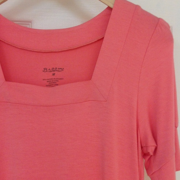 Square Neck Top - Picture 2 of 2