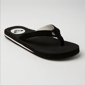 BNWT Roxy New Wave Slippers