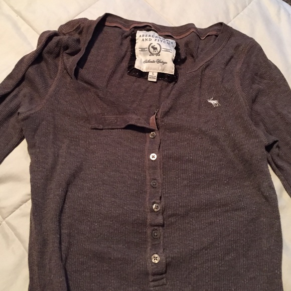 Women's L Abercrombie Henley