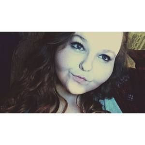 Meet your Posher, Katelyn