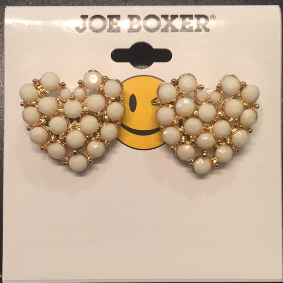 New earring - Picture 1 of 2