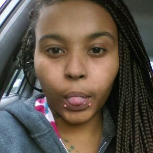 Meet your Posher, Chakira