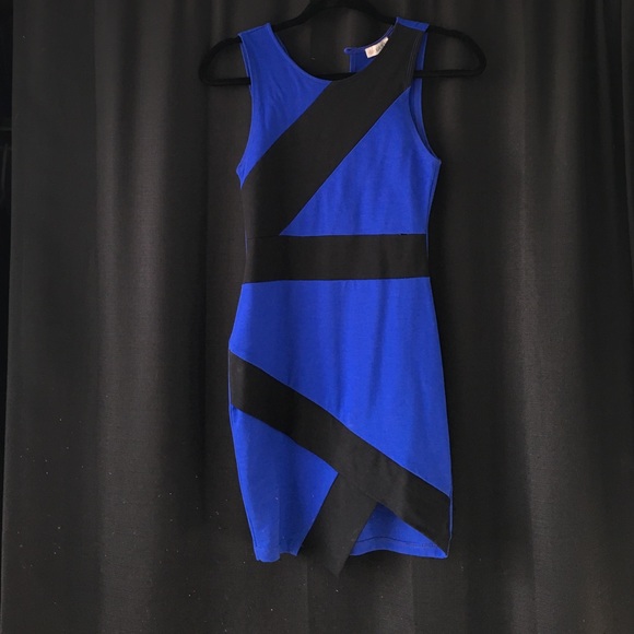 Black and blue Guess bodycon dress