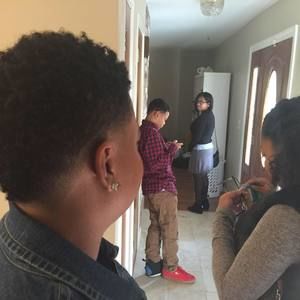 Meet your Posher, Samele