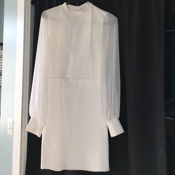 White long sleeve cocktail dress