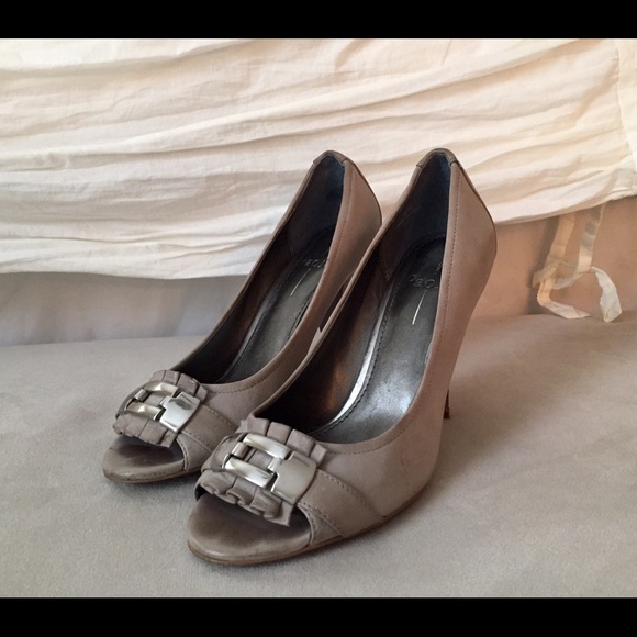 Designer Pumps
