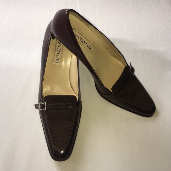 PRICE REDUCED Ann Taylor 9 1/2 M