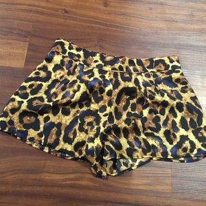 Silky leopard print shorts