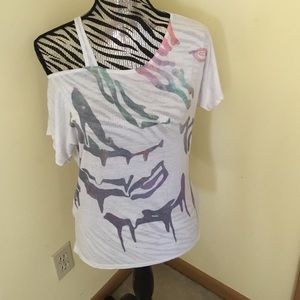 Vans off the shoulder tshirt