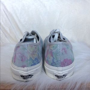 Vans Shoes - Vans Suede Sneakers Vans Shoes - Vans Suede Sneakers