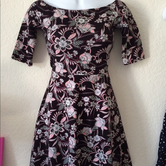 Cute and classy floral dress