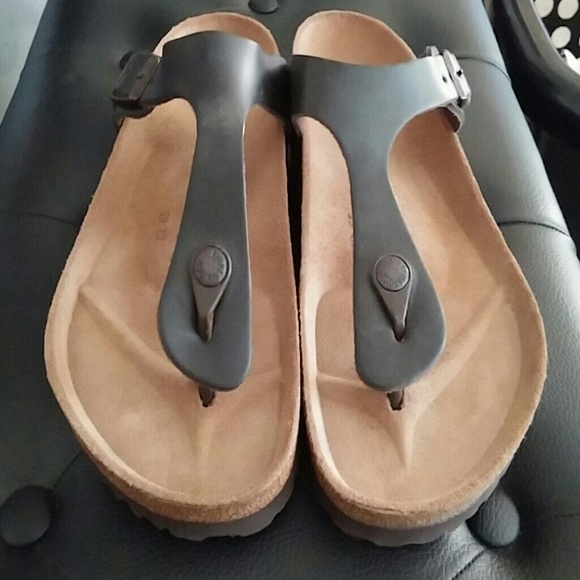 BRAND NEW Birkenstock Sandals
