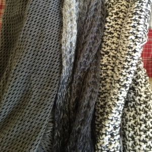 3 infinity Scarves