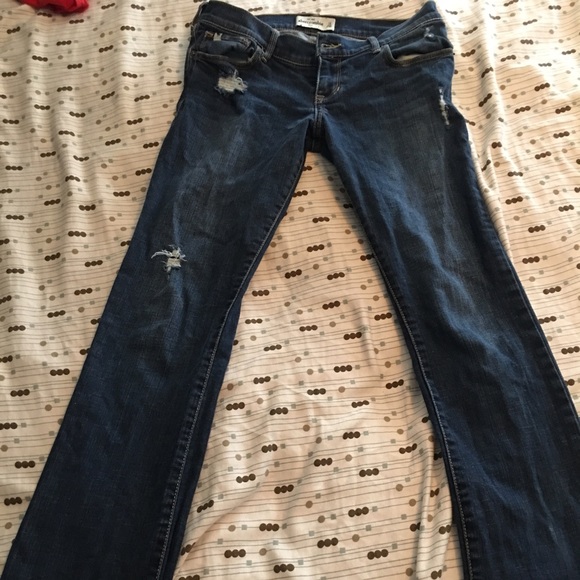 Jeans - Picture 2 of 3