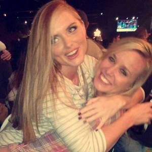 Meet your Posher, Kelsi