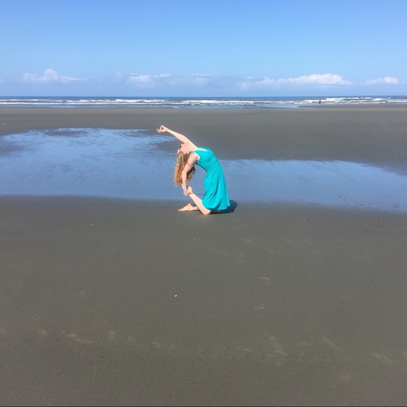 Meet your Posher, Jaime - Picture 11 of 13