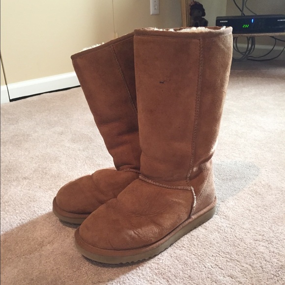 UGG Shoes - UGG Classic Tall Boot