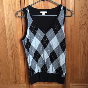 NY&Co black gray plaid vest