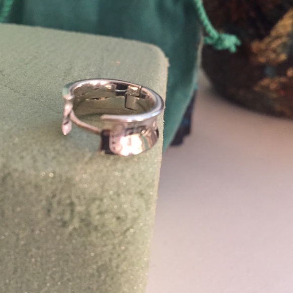 One Tiffany & Co. t & co mini hoop earring. - Picture 4 of 4