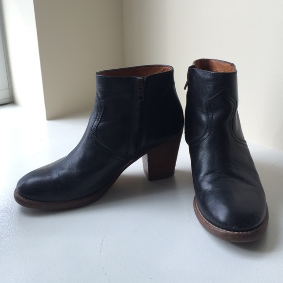 Madewell Leather Zipcode Booties