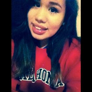 Meet your Posher, Lorissa