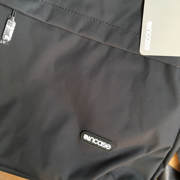 SOLD! In case laptop backpack - Picture 2 of 4