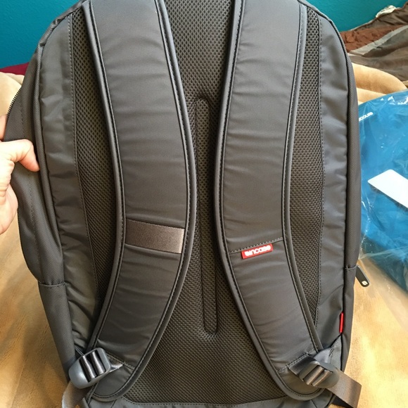 SOLD! In case laptop backpack - Picture 3 of 4