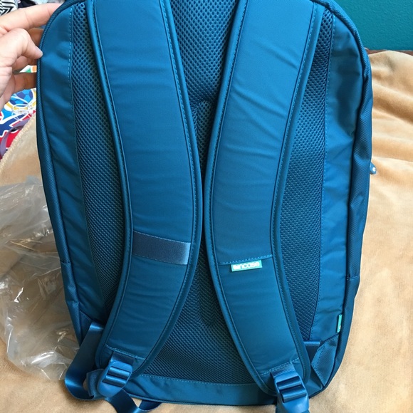 Sold! In case ultramarine backpack - Picture 4 of 4