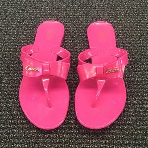 Coach women's pink flip flops size 8