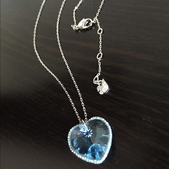 Swarovski blue heart necklace