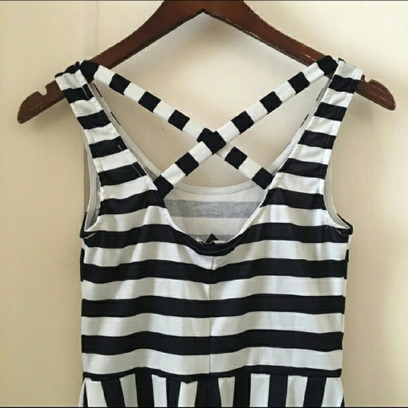 SOLD sleeveless stripe dress - Picture 2 of 3