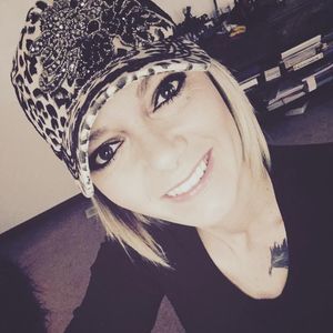 Meet your Posher, Courtney