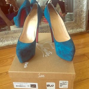 Christian Louboutin Daffodile