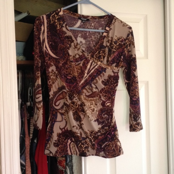 Long-sleeve shirt
