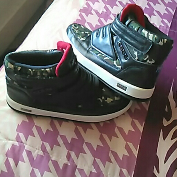 Boots - Picture 2 of 2