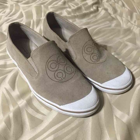 Coach shoes size 9