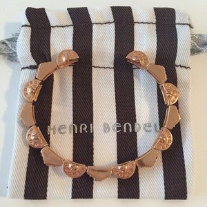 Henri Bendel Cuff