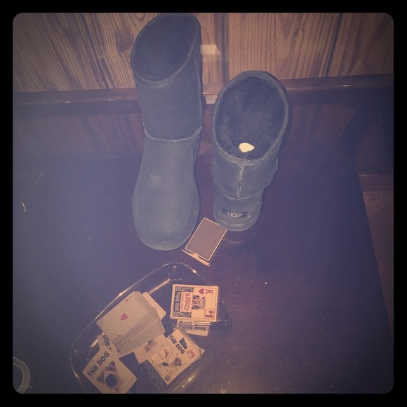 UGG Boots: Every Girl UGG boots