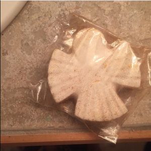 Snow angel bath melt and butter bear