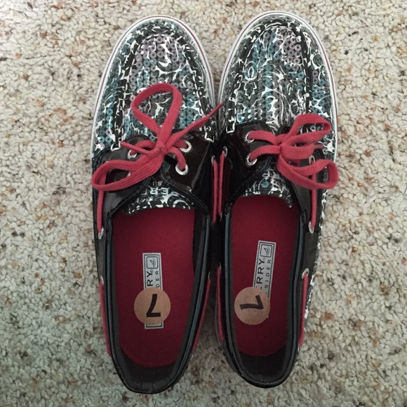 Sperry's size 7