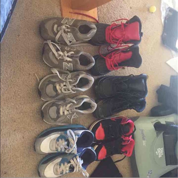 Kids shoes lot