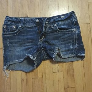 Miss Me Sz 27 cut off shorts