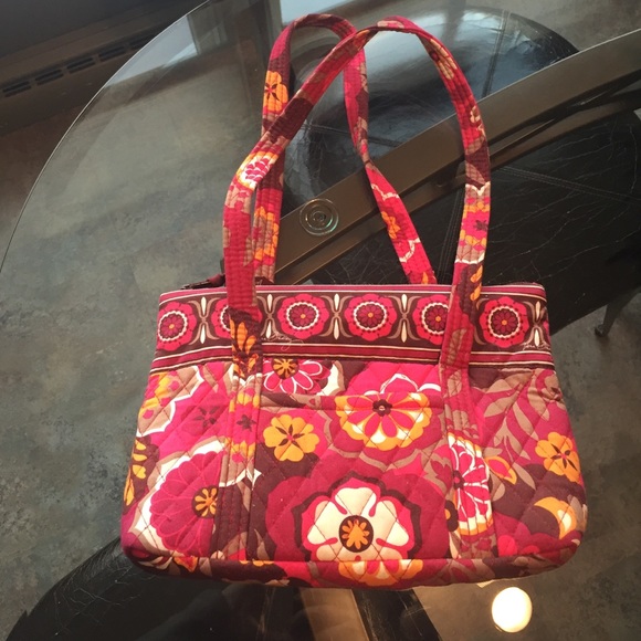 Vera Bradley small trapezoid shaped tote