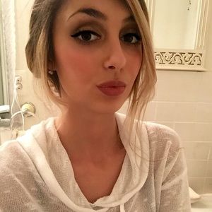 Meet your Posher, Jackie