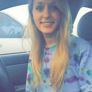 Meet your Posher, Emmie