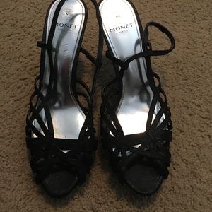 Monet black heels
