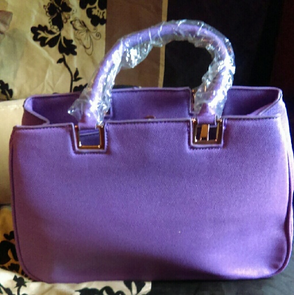 Purple purse