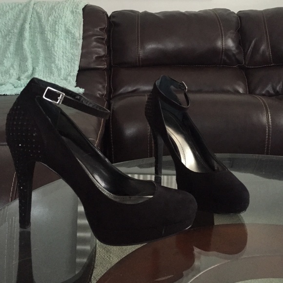Macy's Style &Co. Black Suede Ankle Strap Pumps