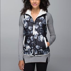 Reversible Puffy vest Lululemon